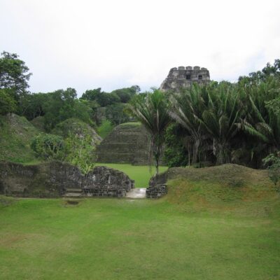 Belize Xunantunich Tour
